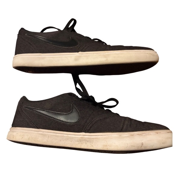 Nike SB Other - Nike SB Check Solarsoft Skate Shoes Black Canvas 843896-007 Size 9.5 Mens